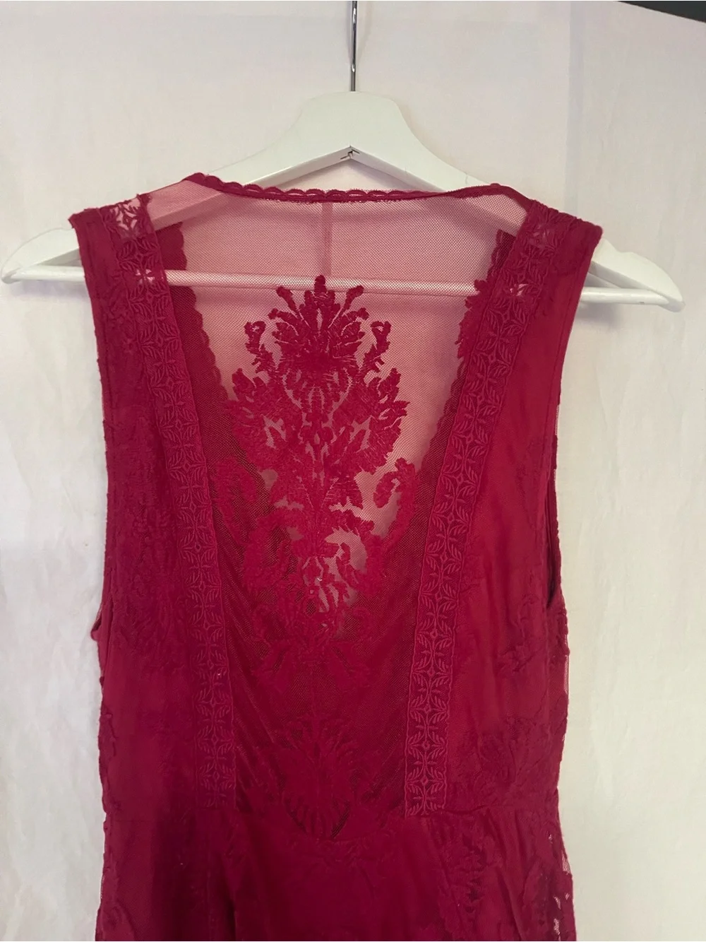 Free People Boho berry Lace Slip Dress V-Neck Mesh Mini Dress Size 6 indie date
